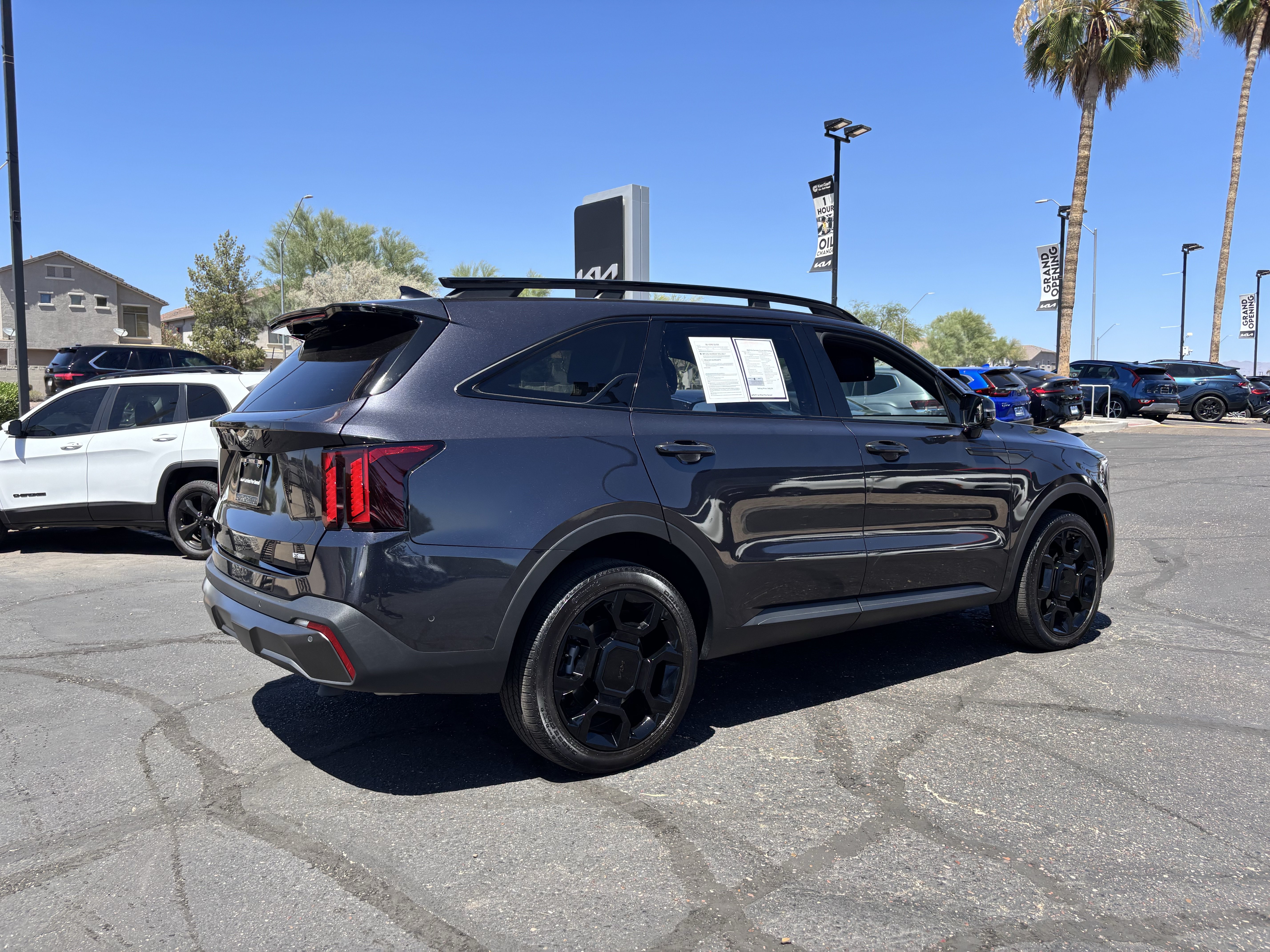 Certified 2025 Kia Sorento SX Prestige AWD/4WD image 3