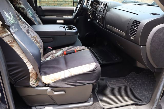 Used 2009 GMC Sierra 2500 SLE w/ Convenience Package AWD/4WD image 15