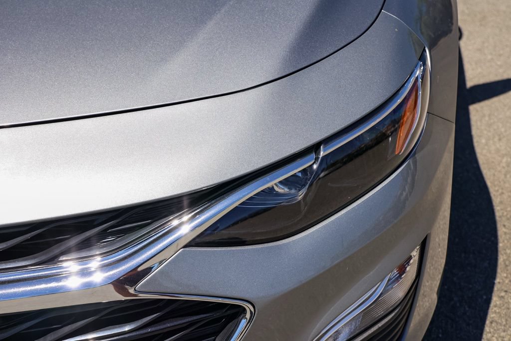 Used 2025 Chevrolet Malibu RS FWD image 10