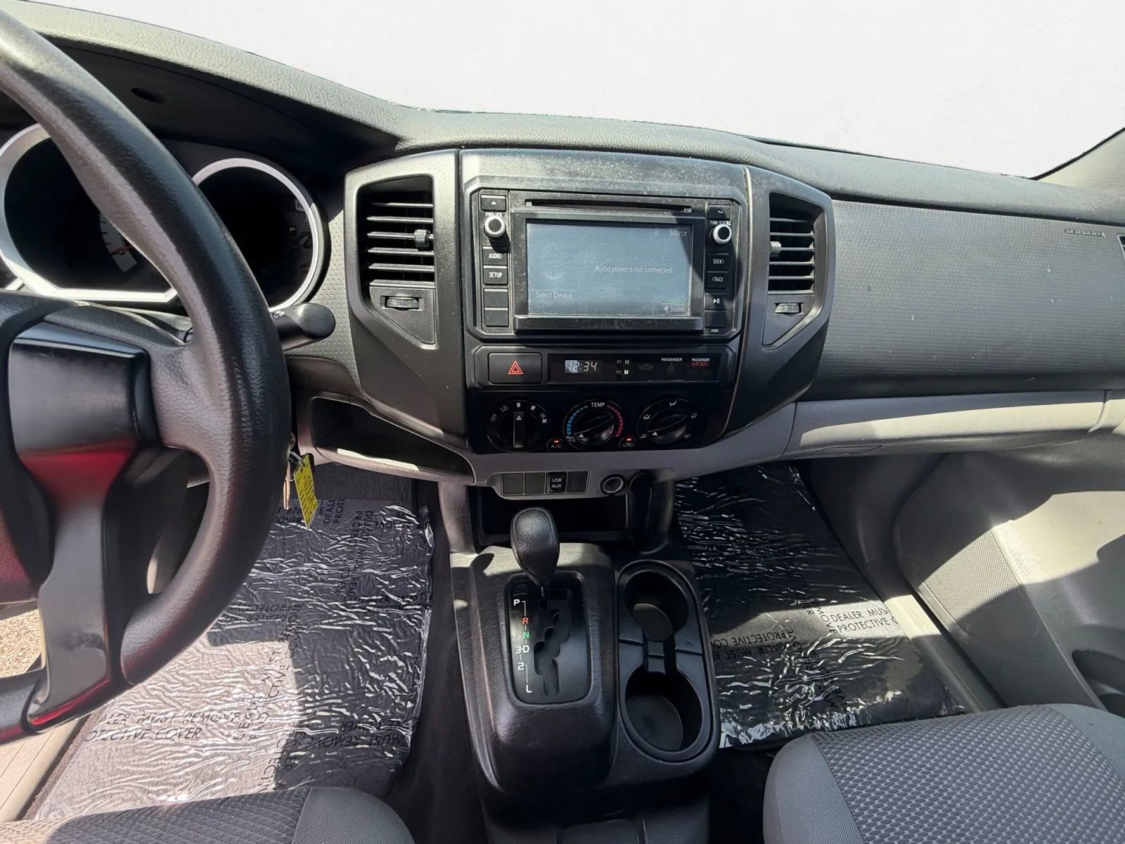 Used 2014 Toyota Tacoma 2WD Regular Cab image 18
