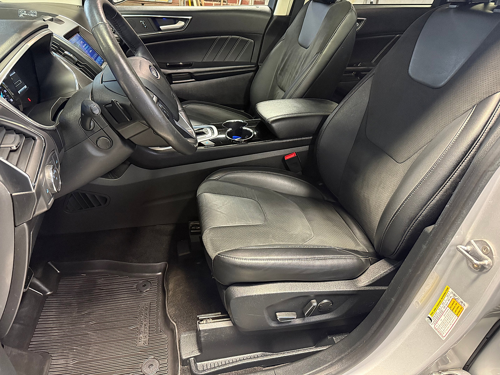 Used 2018 Ford Edge Sport w/ Equipment Group 401A AWD/4WD image 42