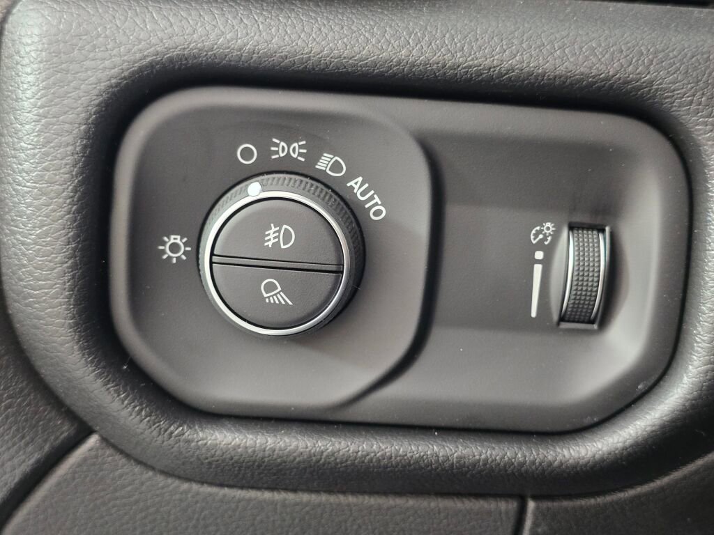 New 2026 RAM 3500 Tradesman image 28