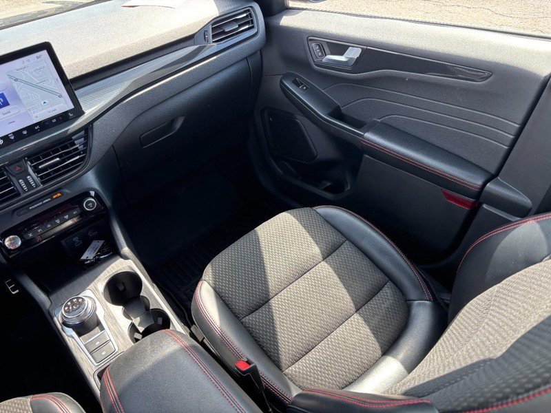 Used 2023 Ford Escape ST-Line Elite image 15