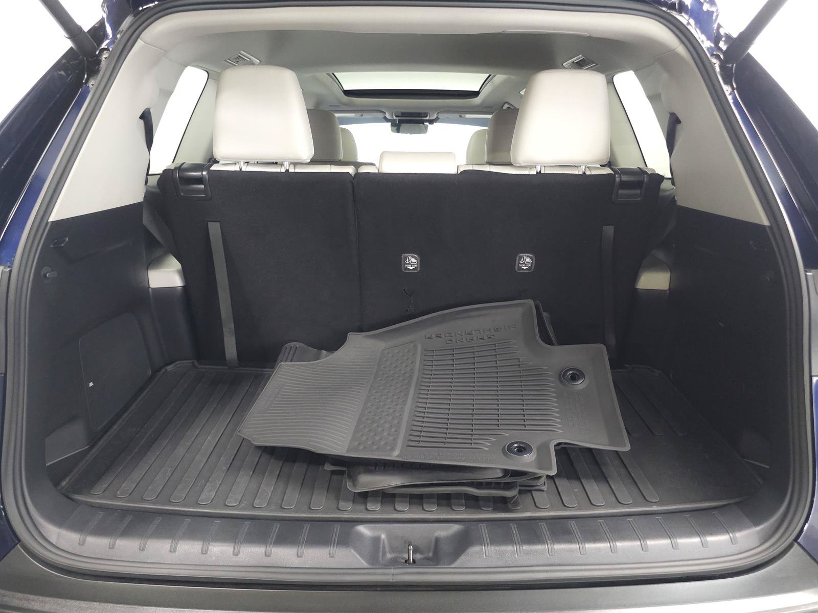 Certified 2025 Toyota Grand Highlander AWD image 12