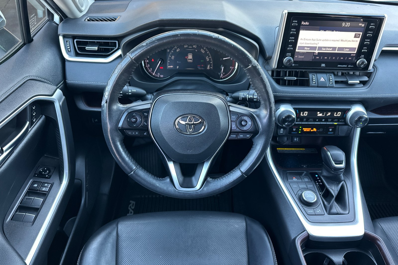 Used 2019 Toyota RAV4 Limited w/ Advanced Technology Package AWD/4WD image 13