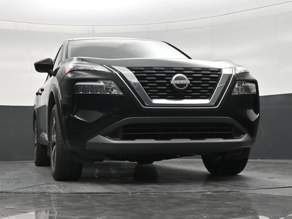 Used 2023 Nissan Rogue SV AWD/4WD image 25