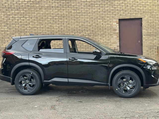 New 2026 Nissan Rogue SV w/ Cold Weather Package AWD/4WD image 4