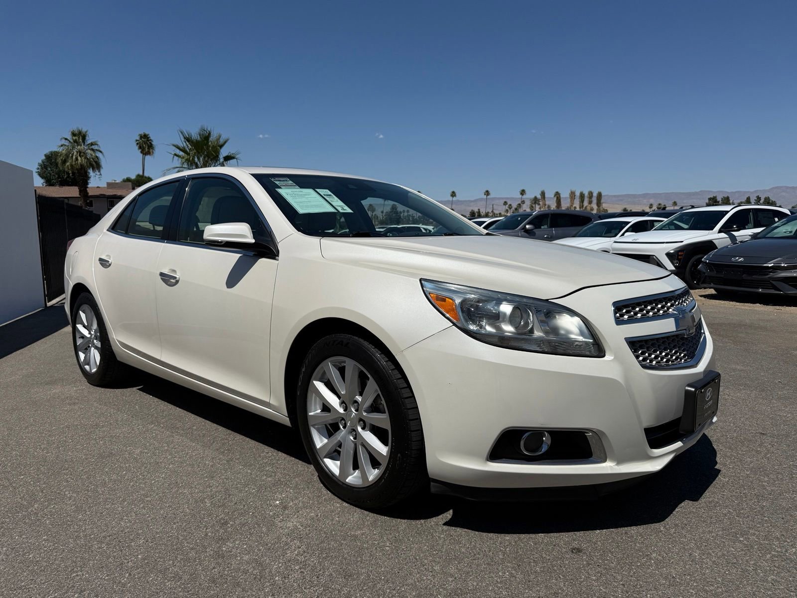 Used 2013 Chevrolet Malibu LTZ FWD image 2