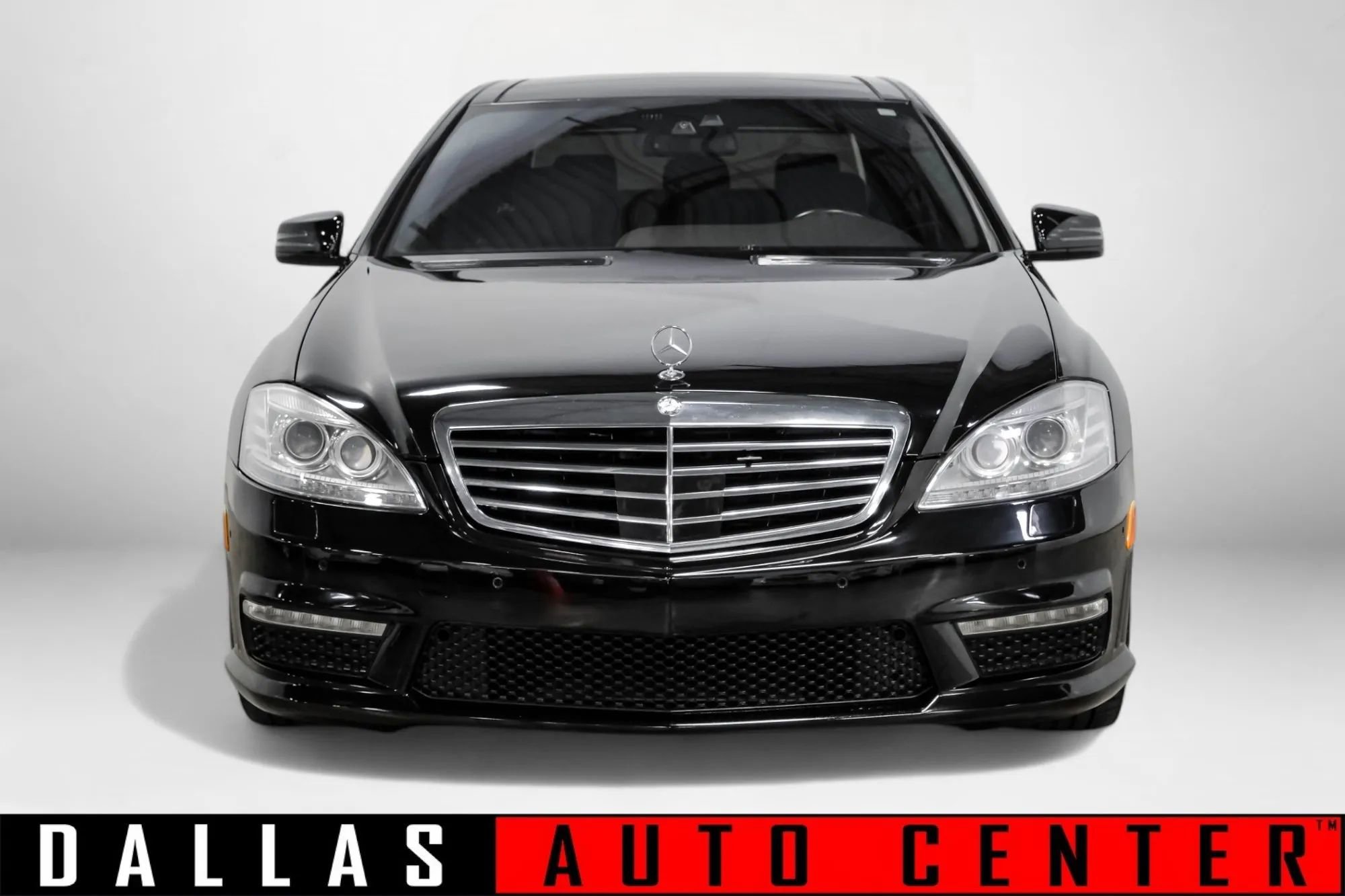 Used 2011 Mercedes-Benz S 63 AMG image 2