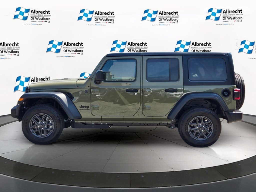 Used 2026 Jeep Wrangler Unlimited Sport AWD/4WD image 2