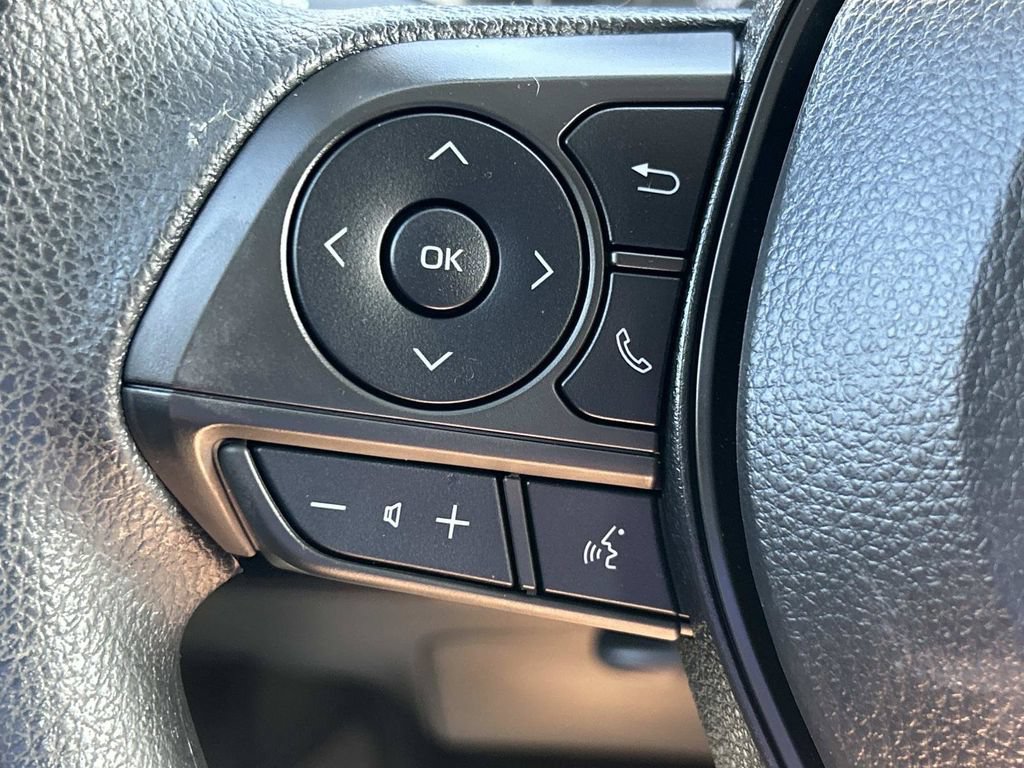Used 2024 Toyota Corolla LE FWD image 27