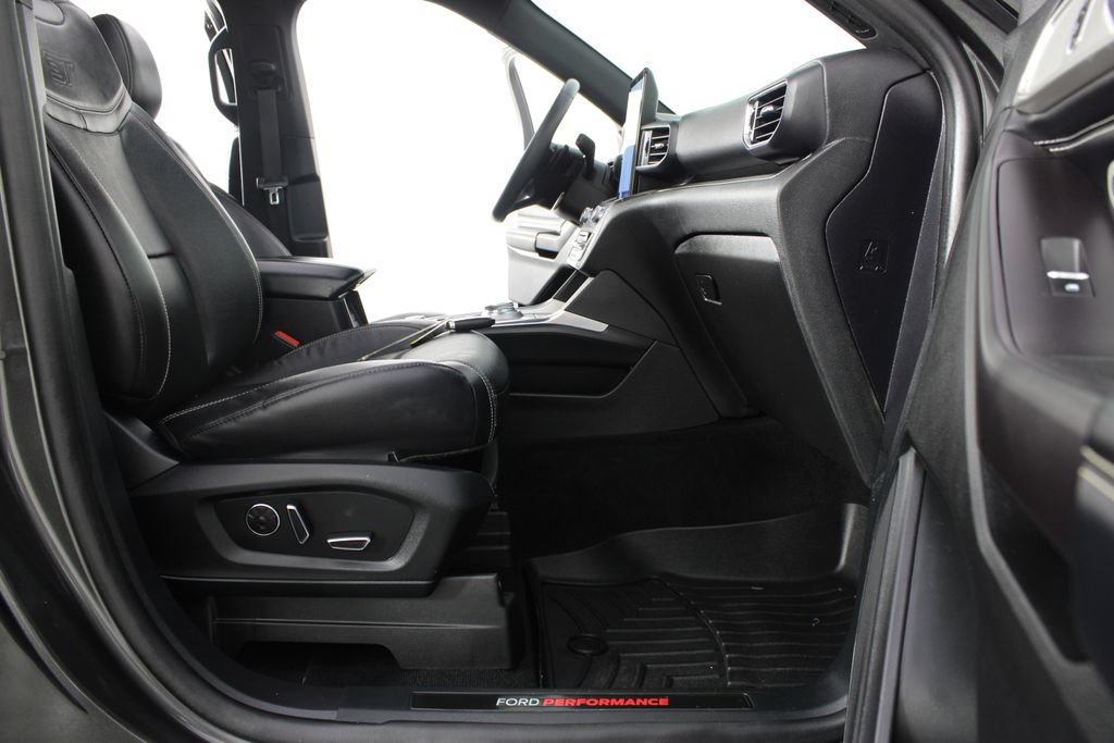 Used 2020 Ford Explorer ST w/ ST Street Pack AWD/4WD image 25
