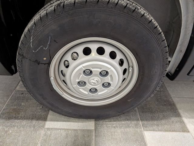 Used 2024 RAM ProMaster 3500 w/ Delivery Van Package image 7