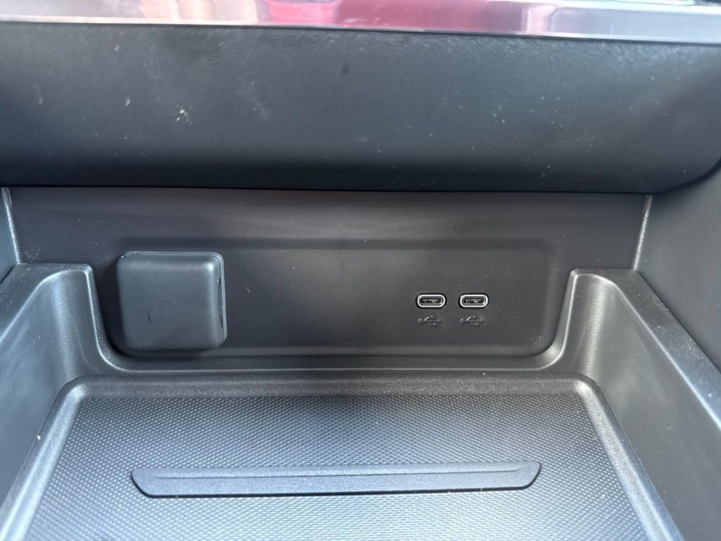New 2026 GMC Sierra EV Elevation w/ Premium Package AWD/4WD image 32