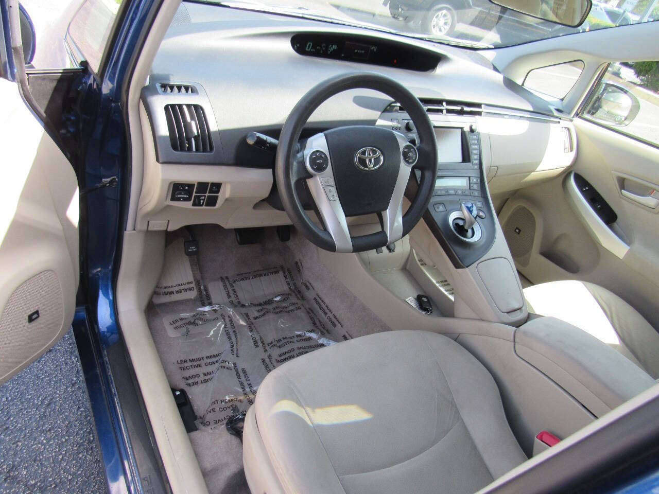 Used 2010 Toyota Prius Five FWD image 14