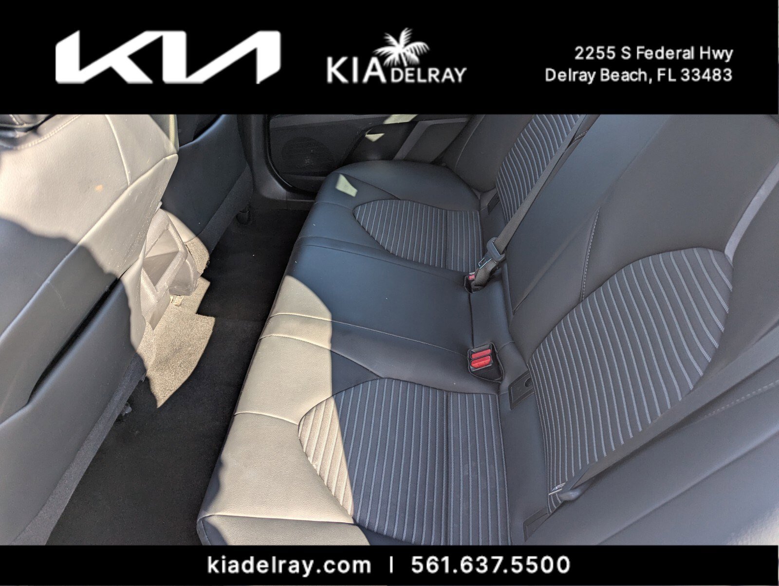 Used 2021 Toyota Camry SE image 15