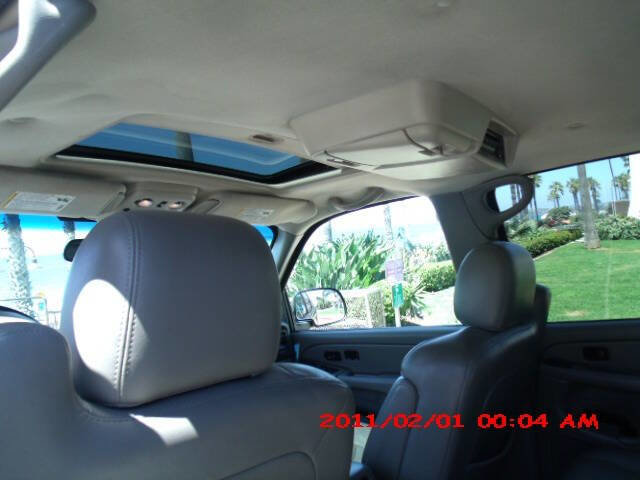 Used 2005 Chevrolet Avalanche Z71 w/ Sun And Sound Package image 14