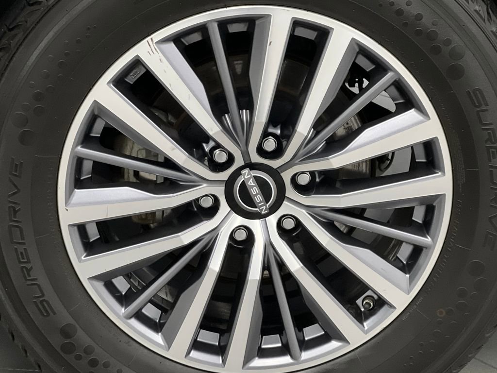 Used 2023 Nissan Armada SL w/ Captain's Chairs Package image 78