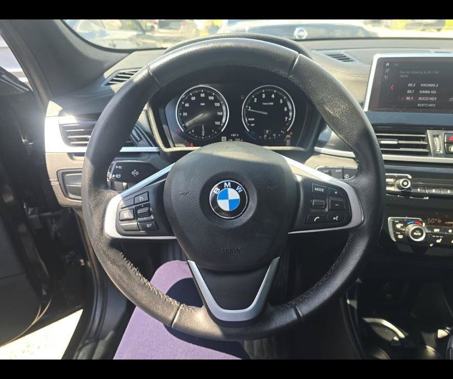 Used 2022 BMW X1 sDrive28i w/ Premium Package 2 FWD image 4