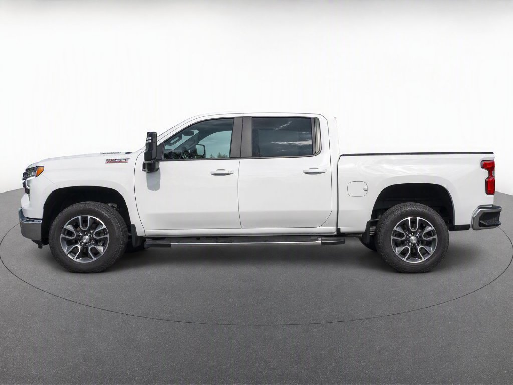 Used 2022 Chevrolet Silverado 1500 LT AWD/4WD image 7