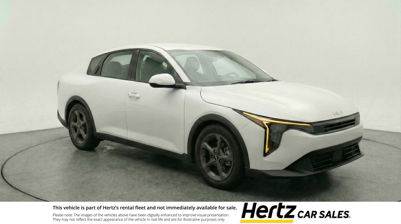 Used 2025 Kia K4 LXS FWD image 1