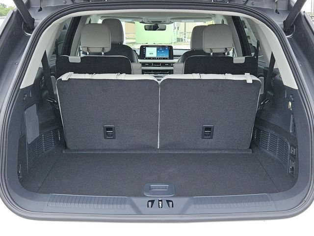 New 2026 Lincoln Aviator 2WD image 9