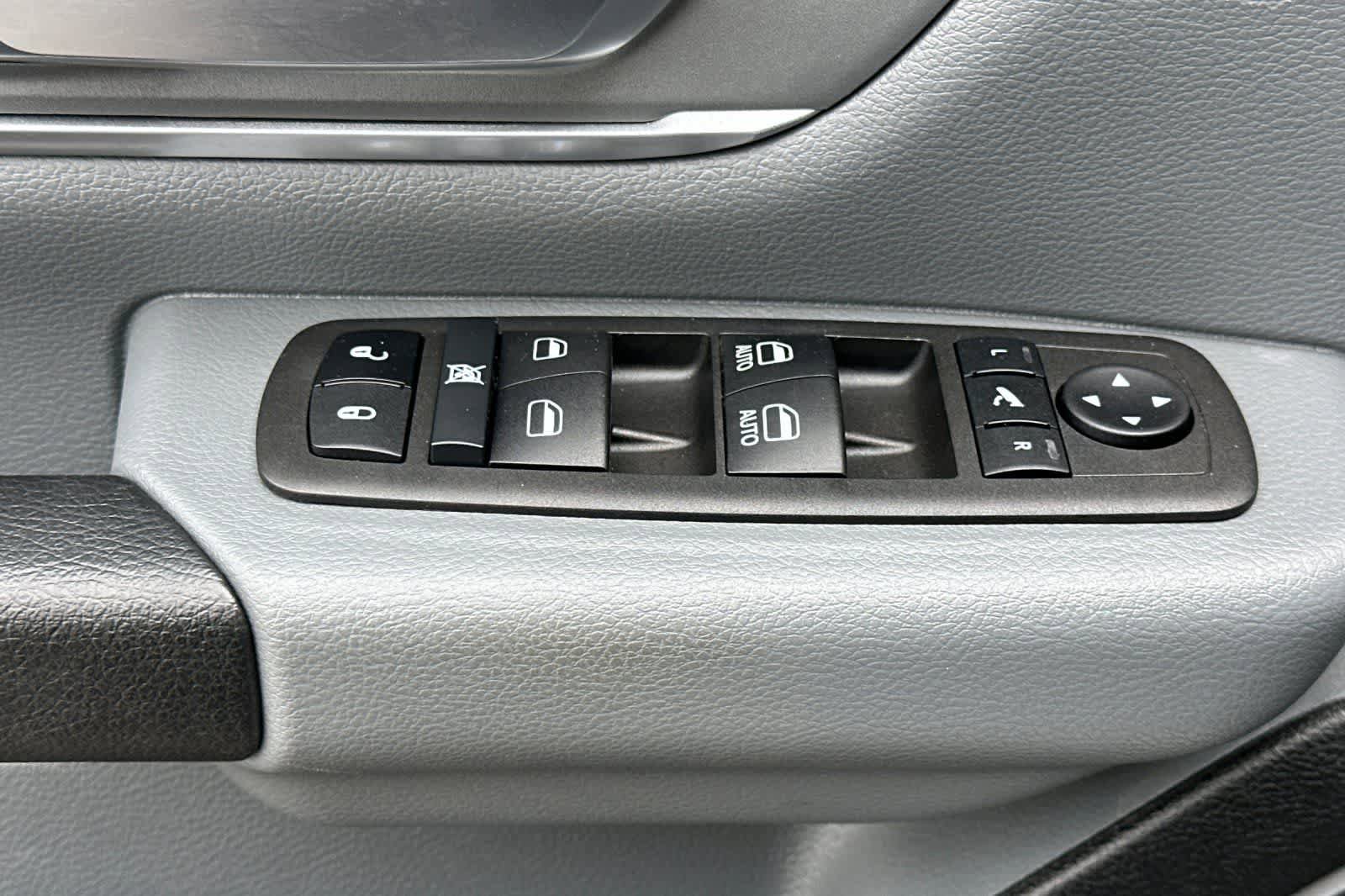 Used 2023 RAM 1500 Big Horn image 13