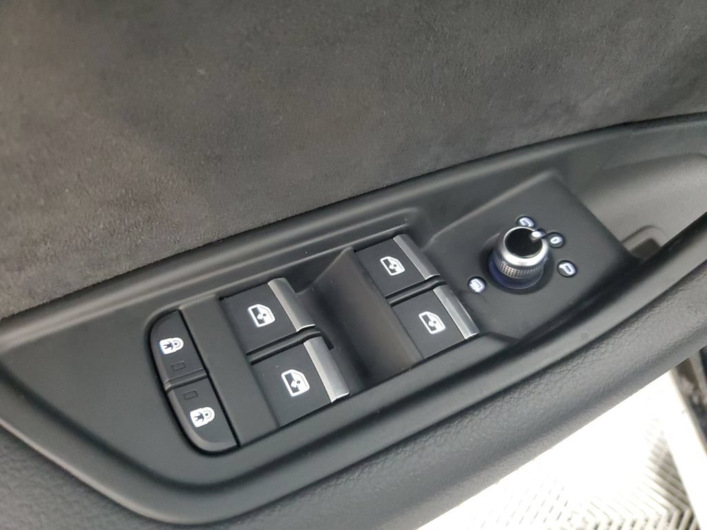 Used 2023 Audi S4 Premium w/ Convenience Package AWD/4WD image 18