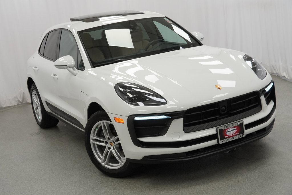 Used 2023 Porsche Macan image 9