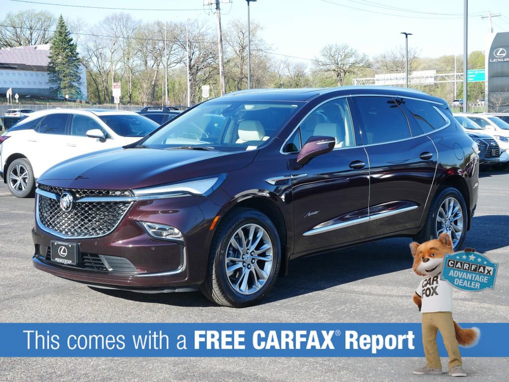 Used 2023 Buick Enclave Avenir w/ Avenir Technology Package AWD/4WD image 2