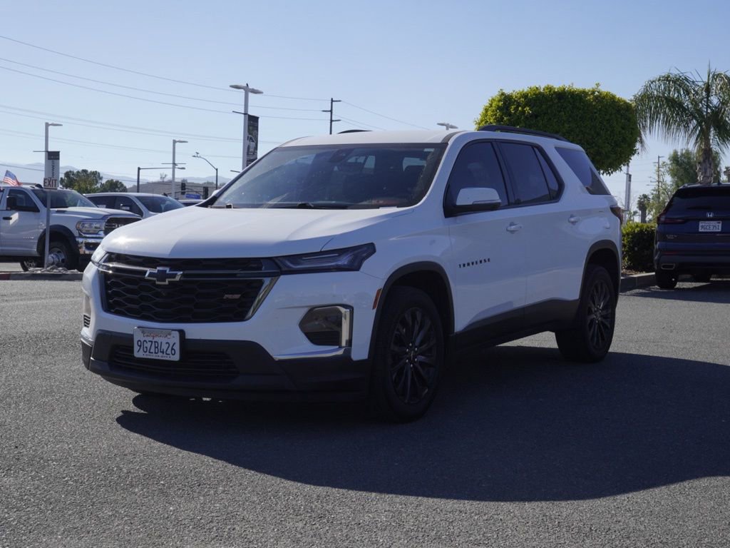 Used 2023 Chevrolet Traverse RS w/ LPO, Cargo Package image 8