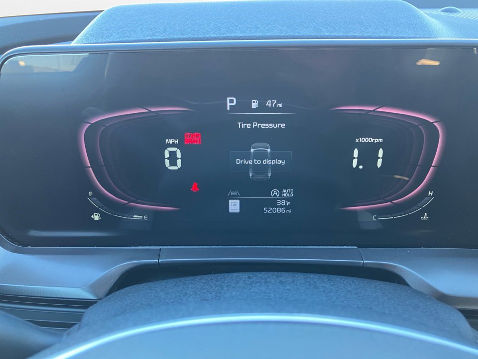 Used 2023 Kia Telluride S image 13