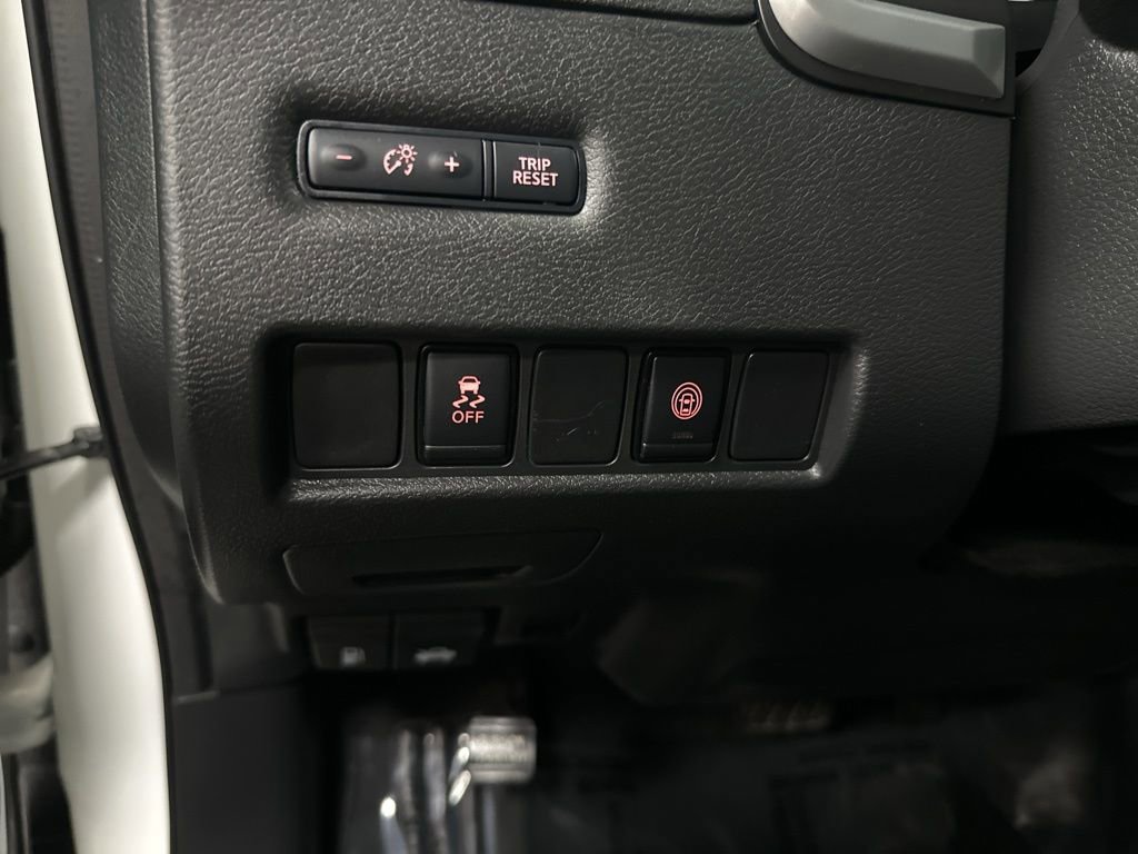 Used 2024 Nissan Murano SV w/ SV Midnight Edition Package image 27