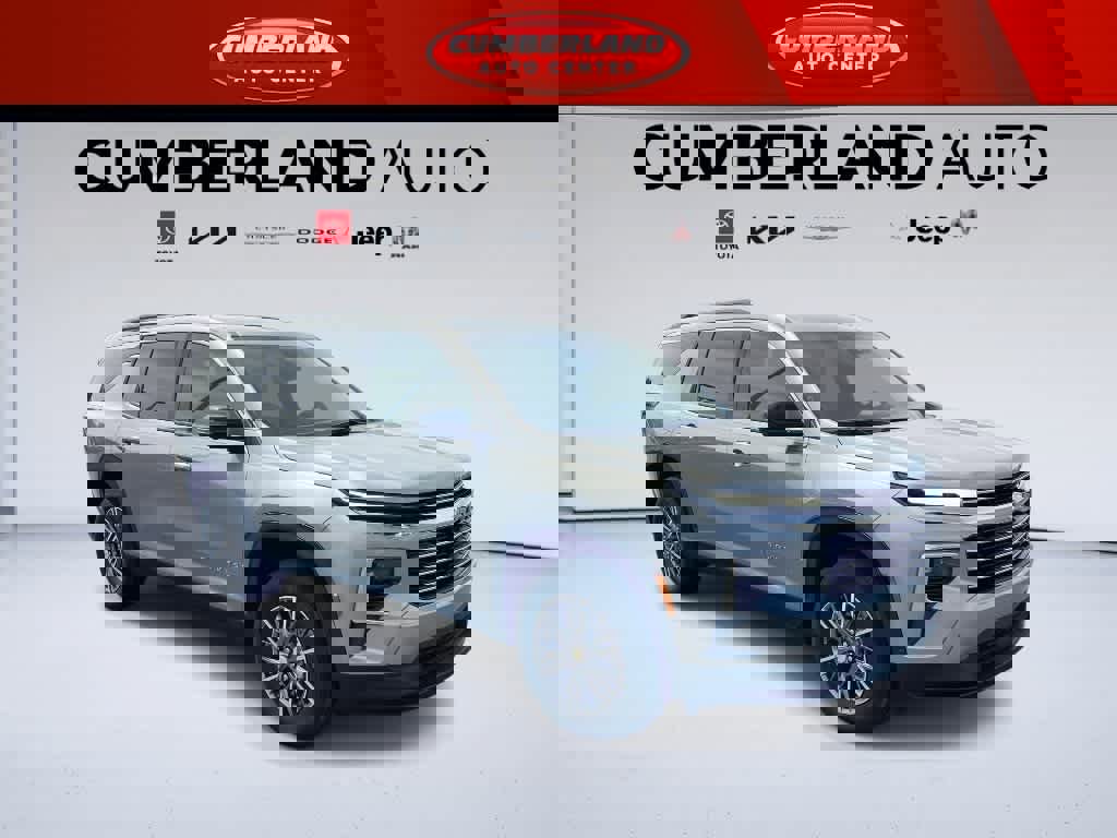 Used 2024 Chevrolet Traverse LT w/ Trailering Package