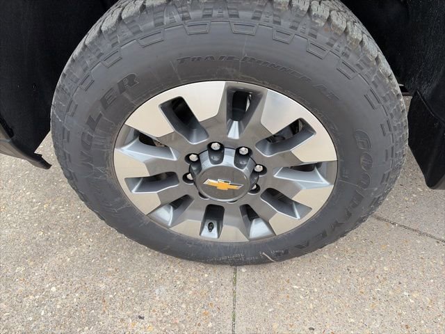 New 2026 Chevrolet Silverado 2500 Custom w/ Custom Convenience Package image 11