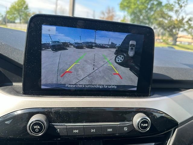 Used 2020 Ford Escape SEL image 16