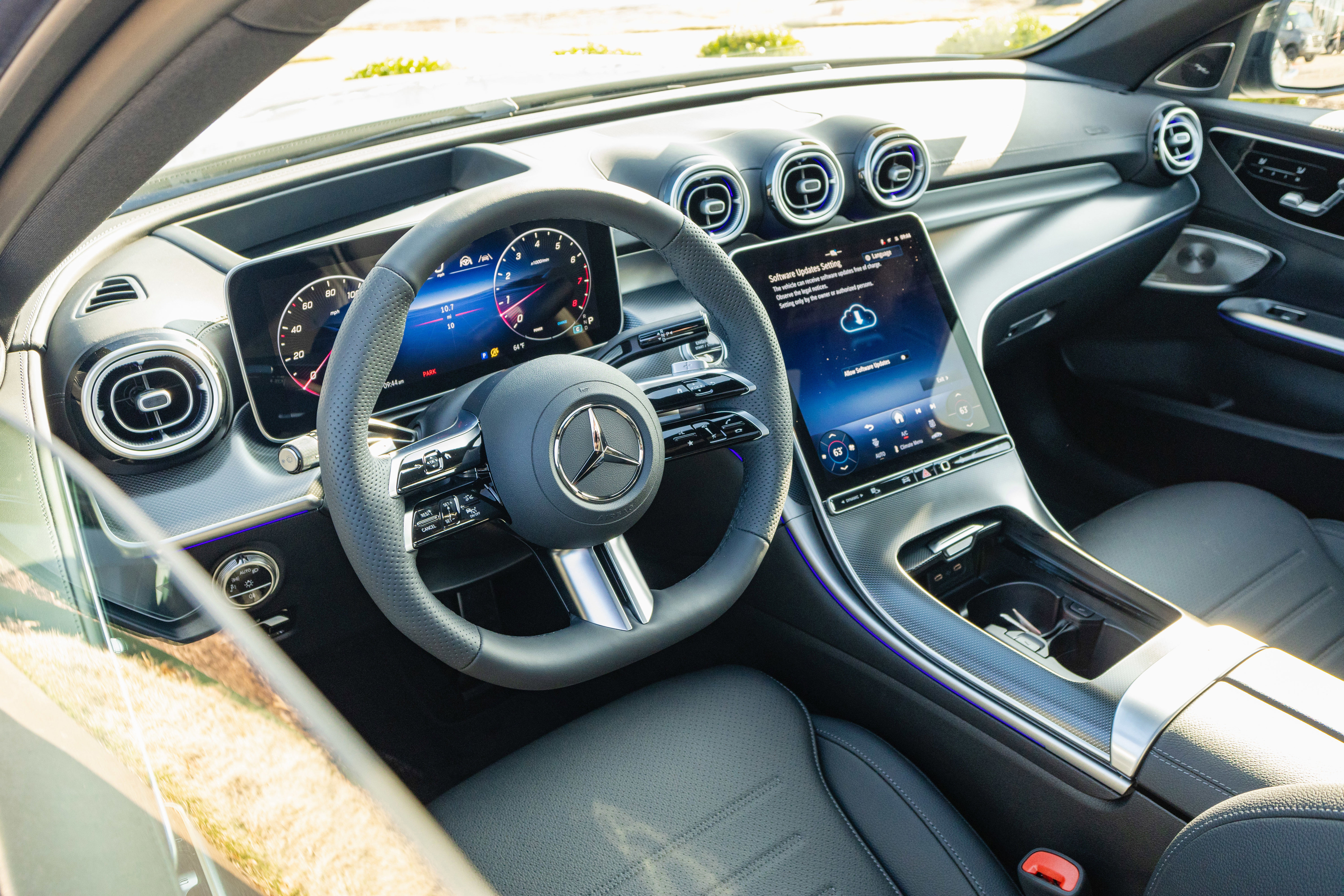 New 2026 Mercedes-Benz C 300 4MATIC Sedan image 14