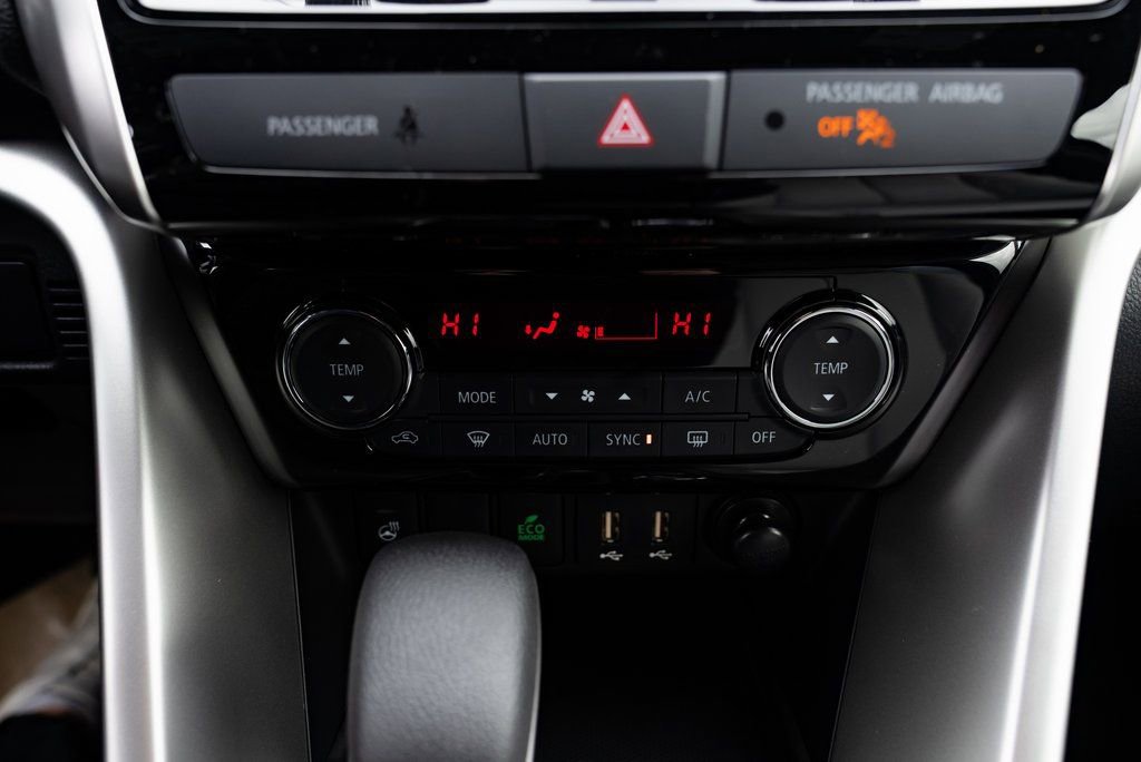 New 2026 Mitsubishi Eclipse Cross SEL image 16