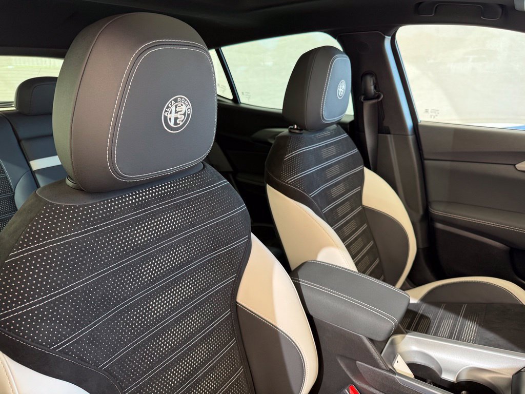 New 2026 Alfa Romeo Tonale w/ Active Assist Package AWD/4WD image 13
