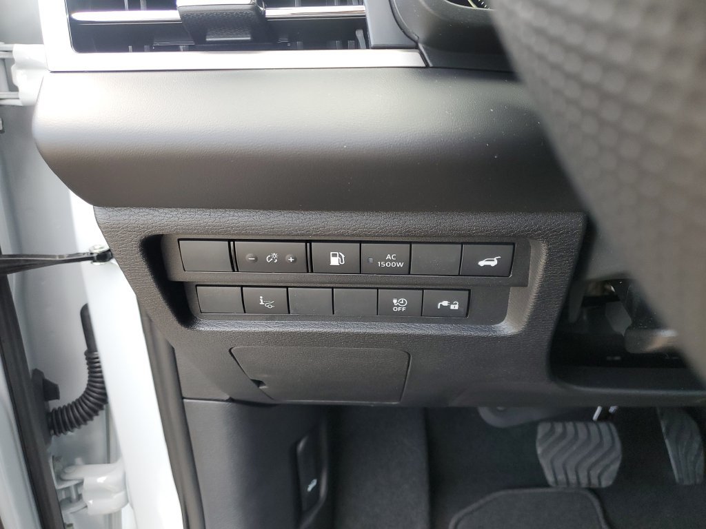 New 2026 Nissan Rogue Platinum AWD/4WD image 21