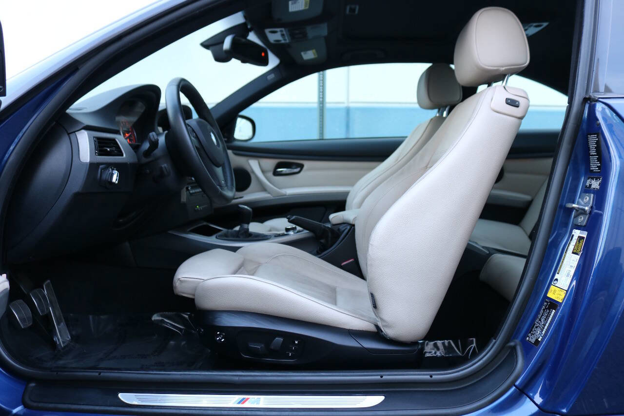 Used 2011 BMW 335is 335is 2dr Coupe image 29