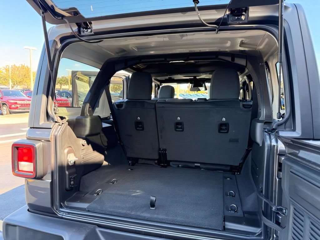 New 2026 Jeep Wrangler Unlimited Sport AWD/4WD image 11