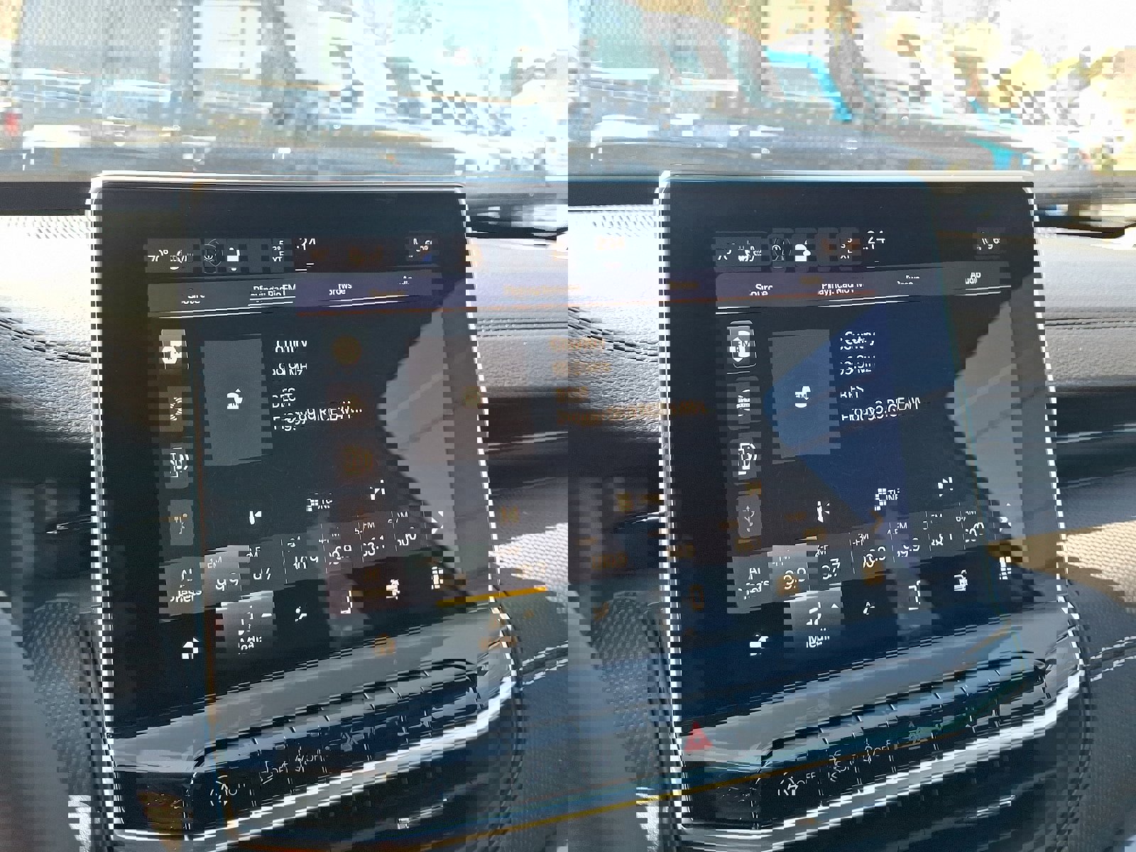 Used 2024 Jeep Compass Latitude w/ Convenience Group image 16