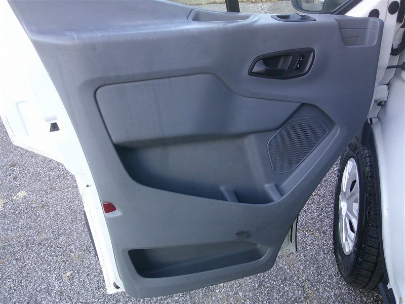 Used 2015 Ford Transit 250 138 w/ Exterior Upgrade Package image 9