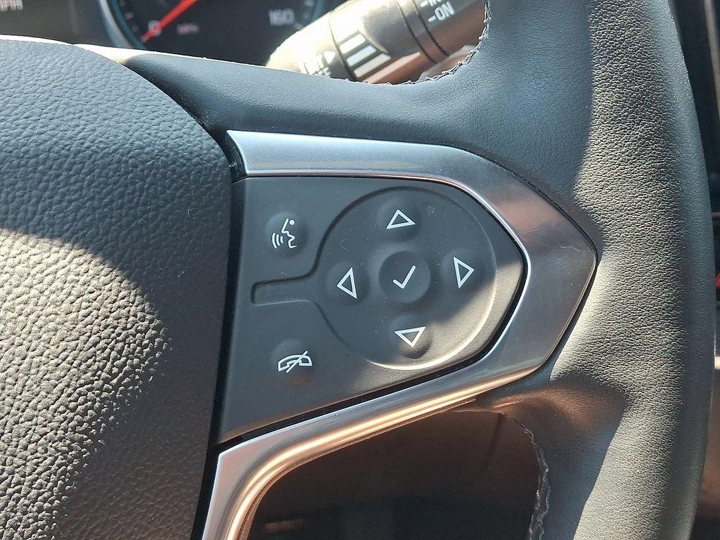Certified 2023 Chevrolet Traverse LT FWD image 23