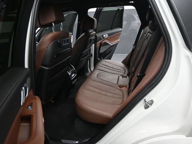 Used 2020 BMW X5 M50i w/ Premium Package AWD/4WD image 7