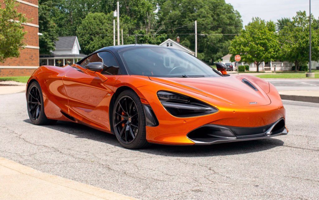 Used 2018 McLaren 720S Performance RWD image 13