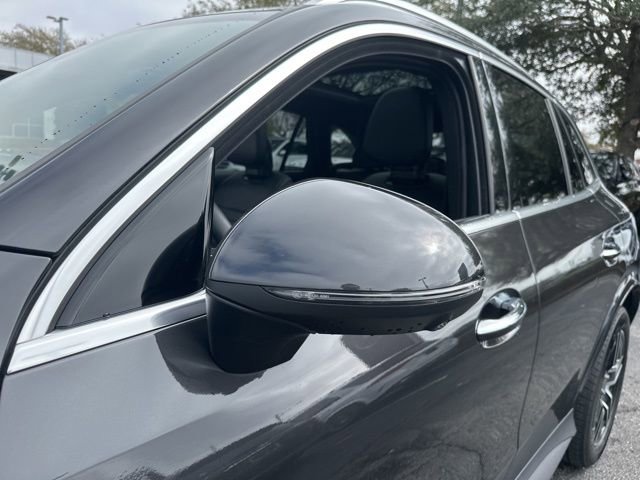 Certified 2025 Mercedes-Benz GLC 300 4MATIC image 11