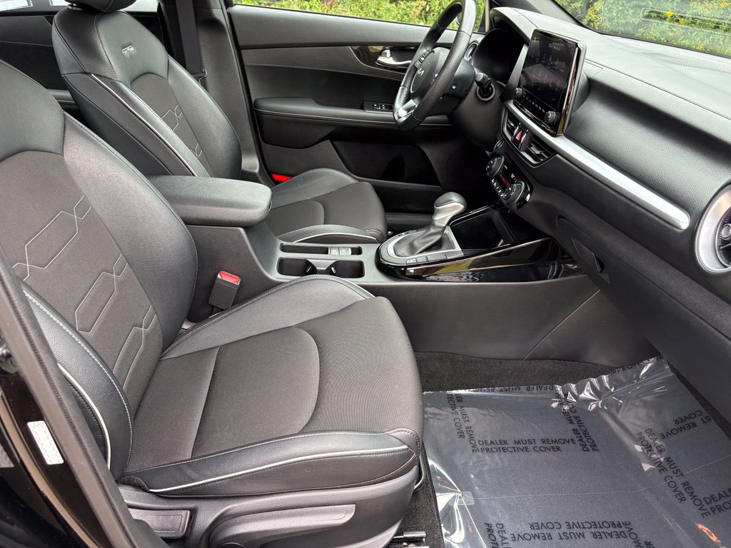 Used 2024 Kia Forte GT-Line FWD image 29