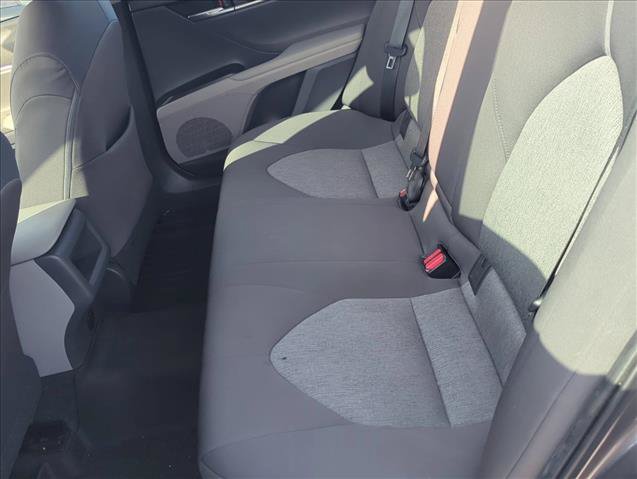 Certified 2021 Toyota Camry LE FWD image 21